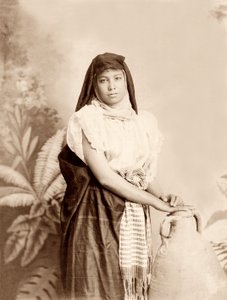 Lány vízzel teli korsóval, 1867-98 körül